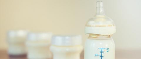 Πώς και πόσο να αποθηκεύετε το μητρικό γάλα