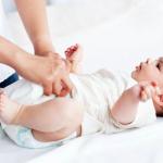 Запор у грудничка: что делать и как помочь малышу